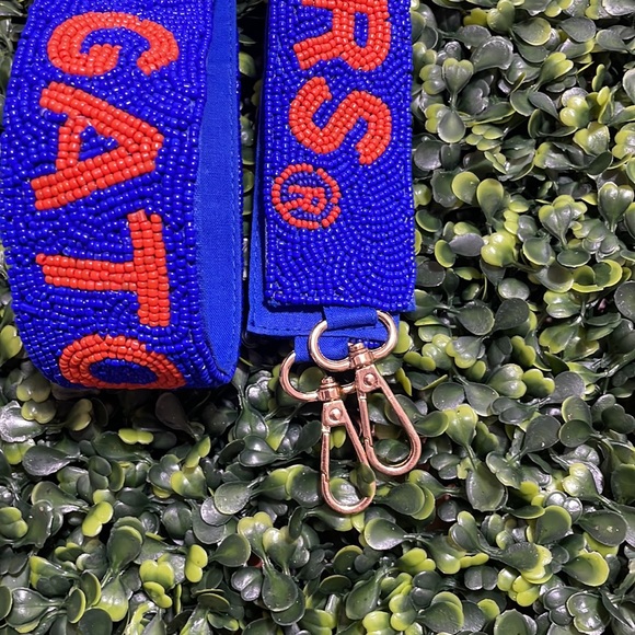 💙🧡 LAST ONE! University of Florida GATORS Beaded Purse Strap - Picture 3 of 5